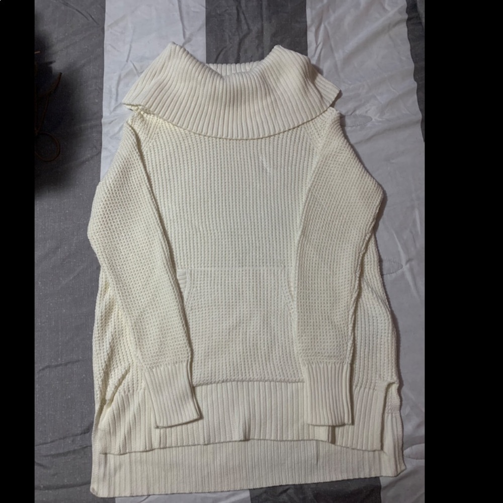 Michael Kors extra soft Women's White Cowl Neck Sweater XS